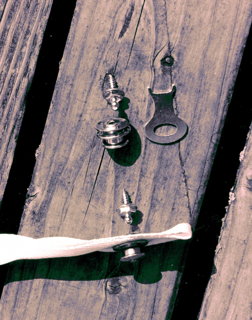 Tenax button - Pull it up fastener