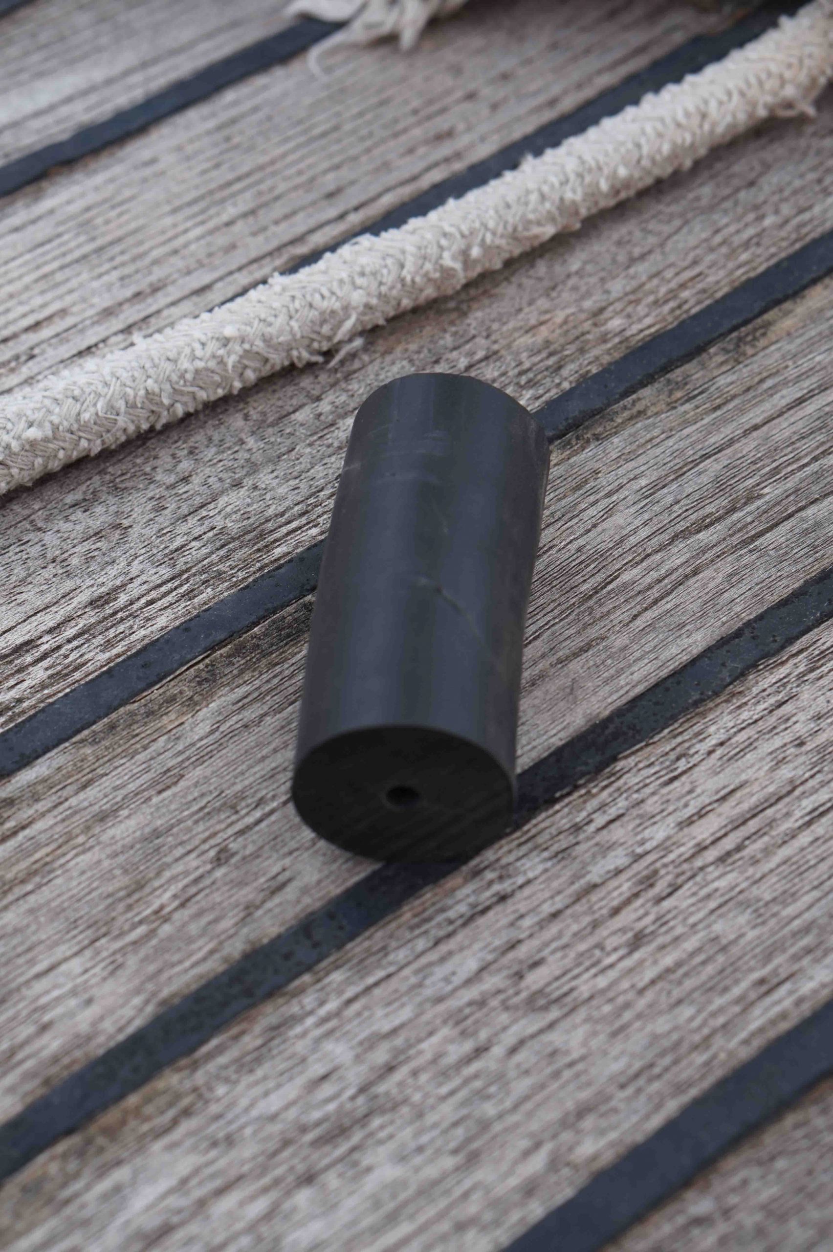 Bush for rail-cable