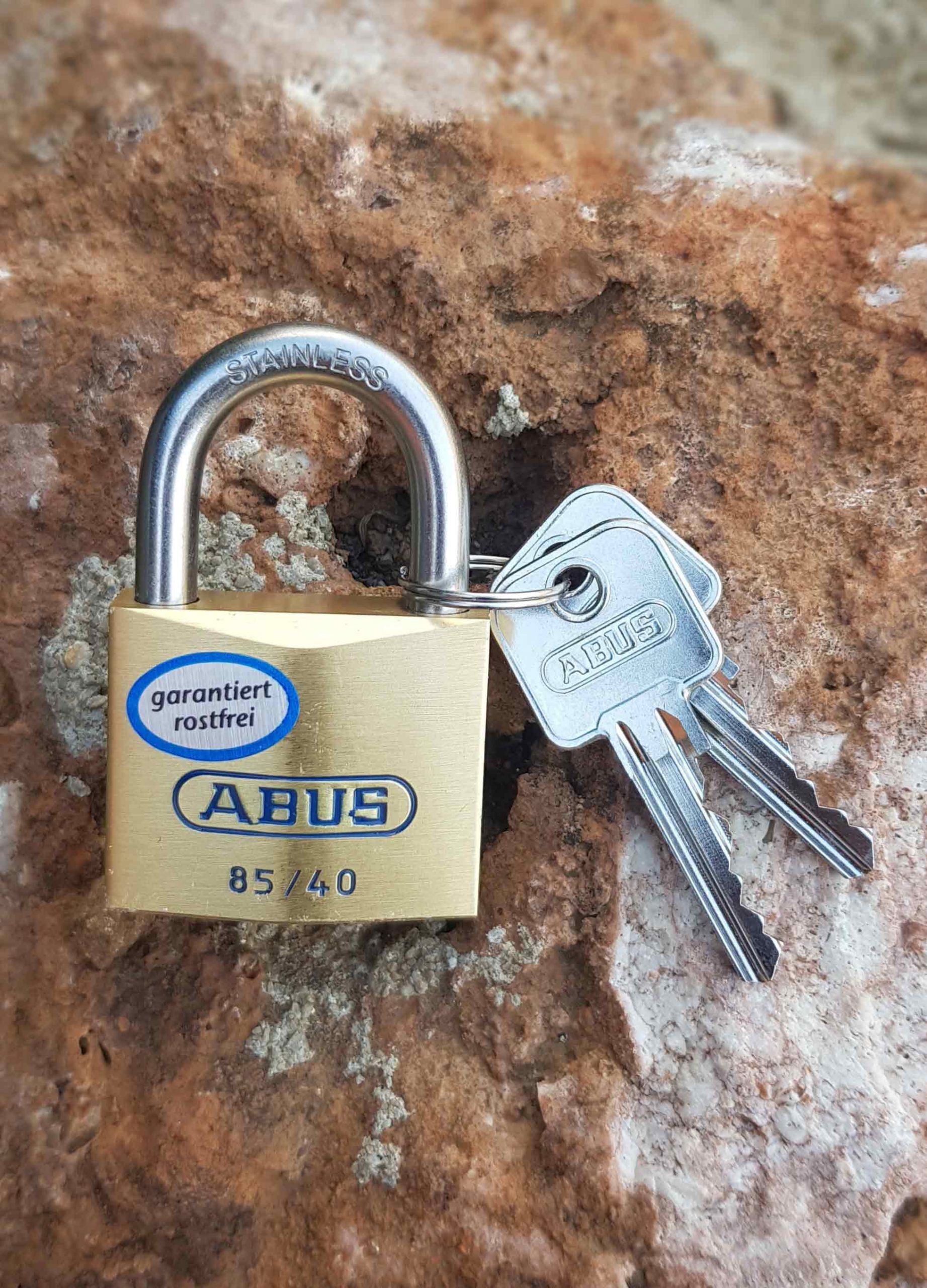 Padlock Brass 85/40