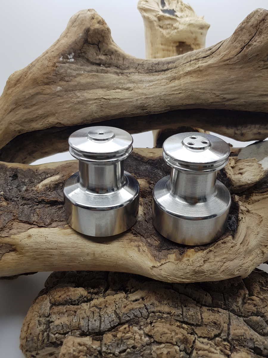 Salt and Pepper Shaker in stainless steel