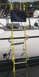 Escalera de emergencia para barcos