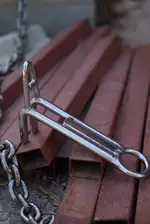 Chain claw for superyachts